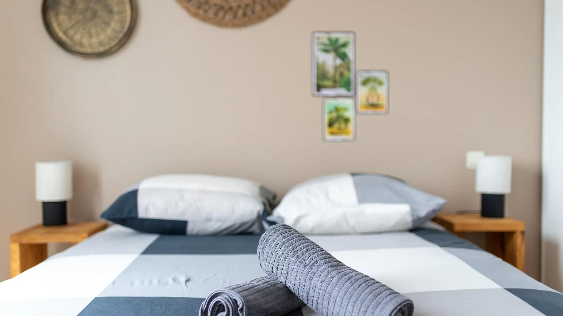 Le Surf : Triplex Apartment Toulouse 0*,  France